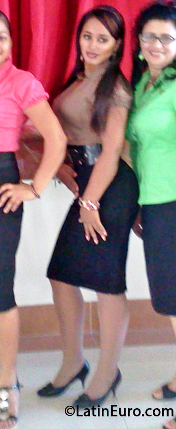 Date this sensual Dominican Republic girl Eva from Santo Domingo DO16686