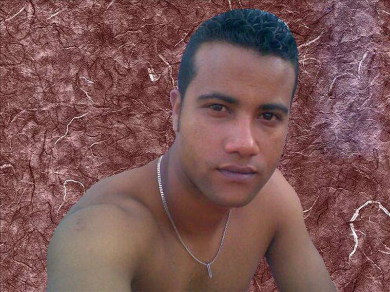 Date this beautiful Dominican Republic man Felix rodriguez from Santo Domingo DO16926