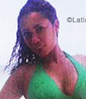Date this sensual Dominican Republic girl Miss golden from Santo Domingo DO56179