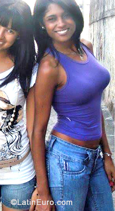 Date this hard body Brazil girl Monique from Sao Paulo BR8166