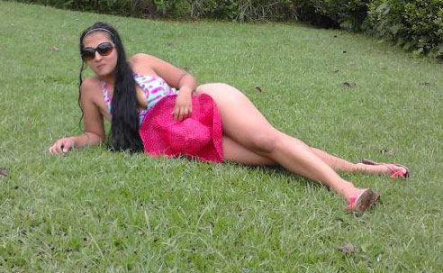 Date this tall Colombia girl Maria from Armenia CO14213