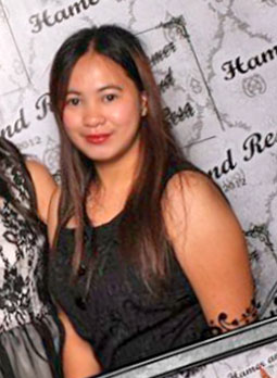 Date this stunning Philippines girl Medi from Iloilo City PH590