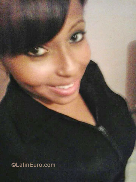 Date this cute Brazil girl Tatiane from Sao Paulo BR8252