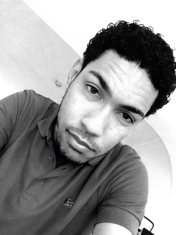 Date this nice looking Dominican Republic man Robinson from San Pedro DO17739