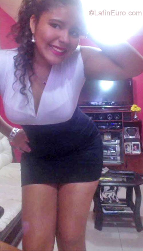 Date this gorgeous Peru girl Forella from Lima PE842