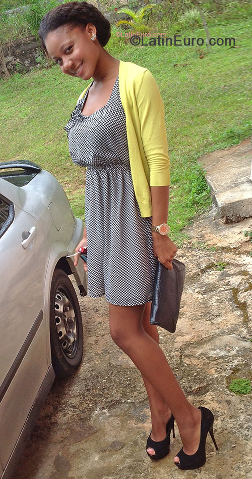 Date this attractive Jamaica girl Trisan from Kingston JM1387