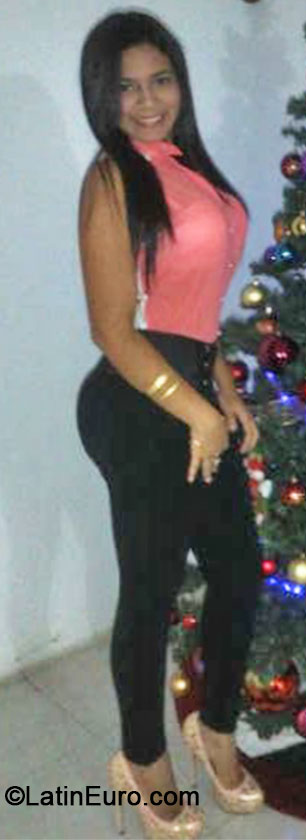 Date this happy Venezuela girl Grace from Valle de la pascua VE111