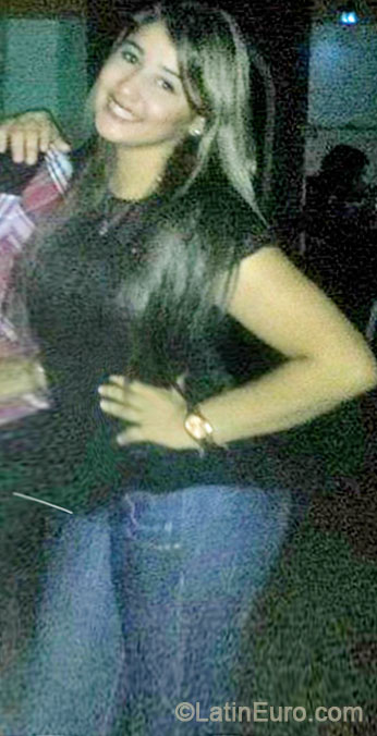 Date this hard body Colombia girl Eliana from Monteria CO14551