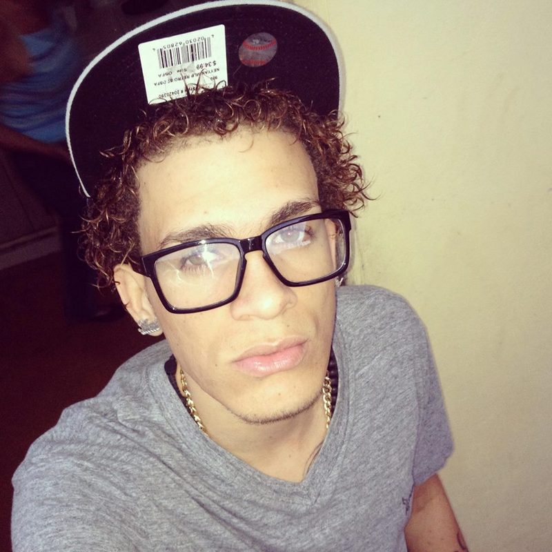 Date this funny Dominican Republic man Arielito from Salcedo DO17918