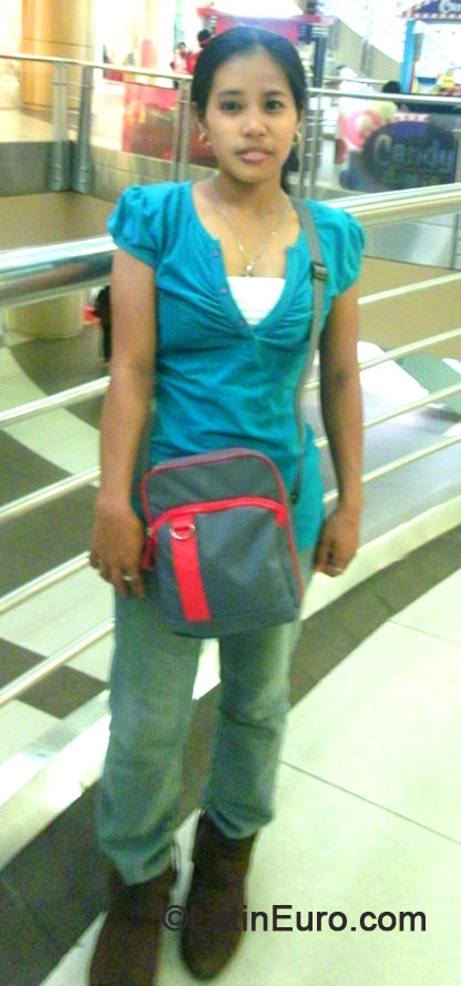 Date this young Philippines girl Ritchel from Cebu City PH598