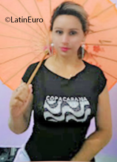 Date this delightful Brazil girl Lyssandra from Macapa BR8331