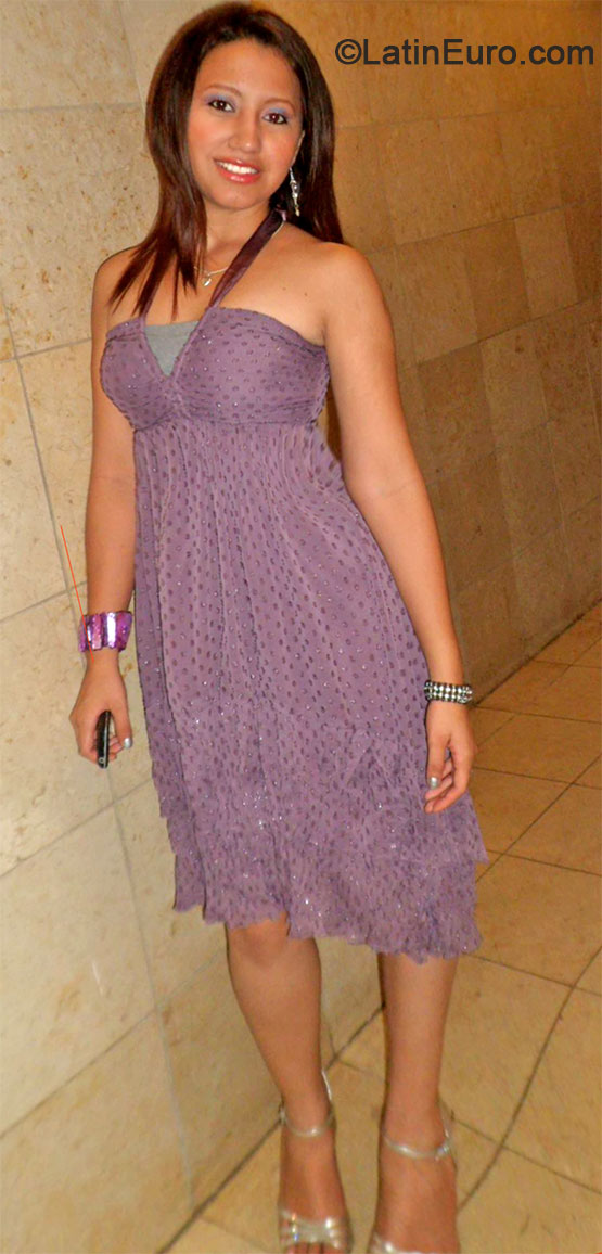 Date this beautiful Nicaragua girl June from Tipitapa NI162