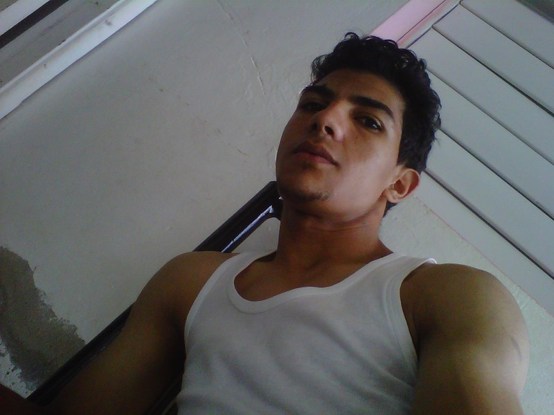 Date this athletic Dominican Republic man Liry from Santiago De Los Caballeros DO18172