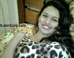 pretty Brazil girl Leticia from Urai BR8475