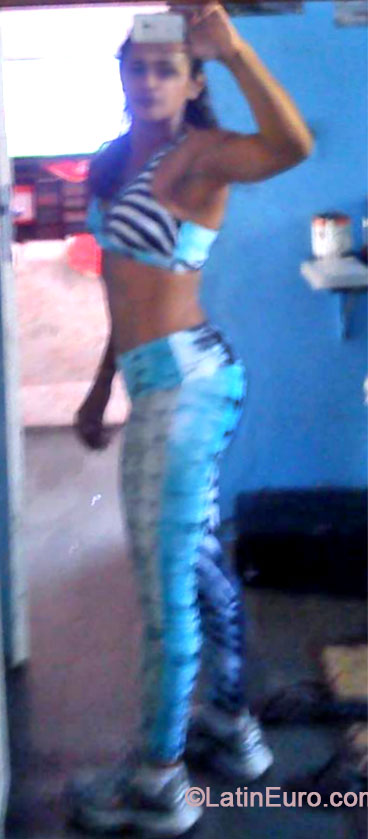 Date this attractive Brazil girl Lucimar from Campinas BR8481