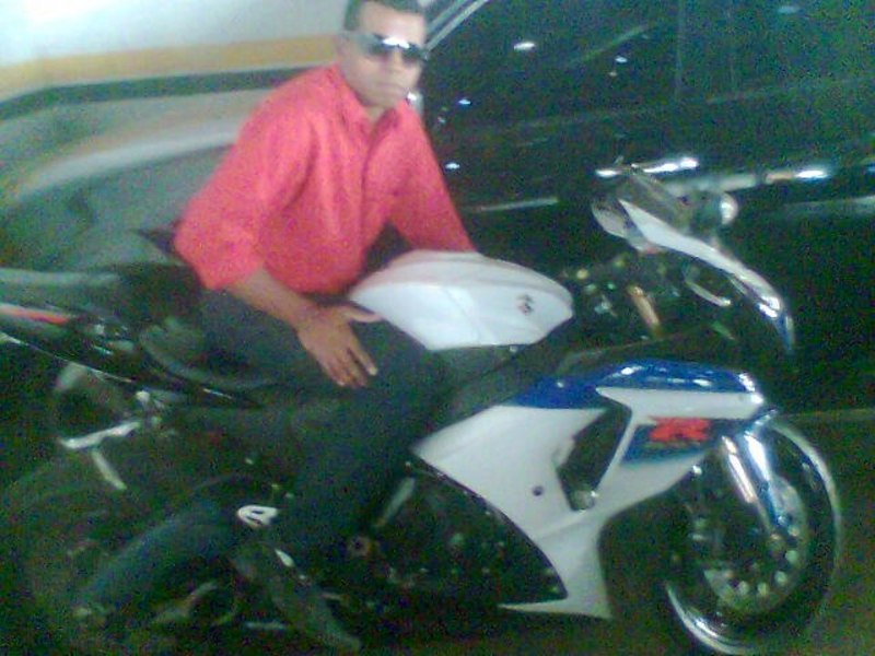 Date this foxy Brazil man Everaldo from Anapolis BR8548