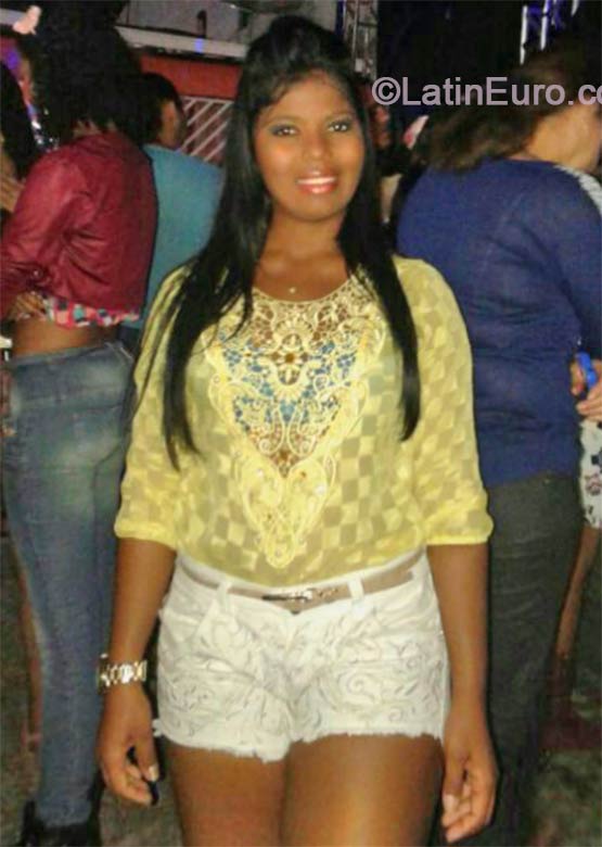 Date this passionate Brazil girl Mercy from Alagoinhas BR8669