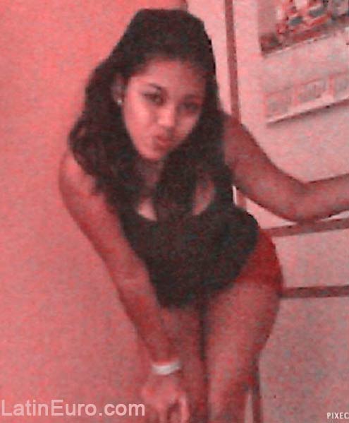 Date this pretty Peru girl Fernanda from Lima PE925