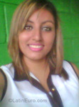 good-looking El Salvador girl Leticia from San Salvador SV65