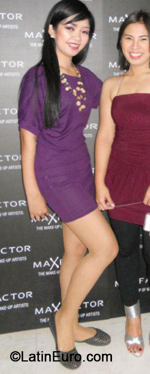 Date this voluptuous Philippines girl Michelle from Antipolo City PH624