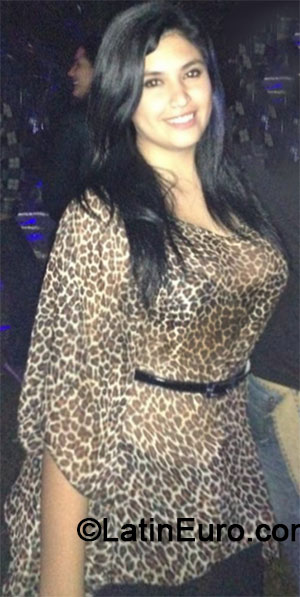 Date this happy Peru girl Ana from Lima PE944