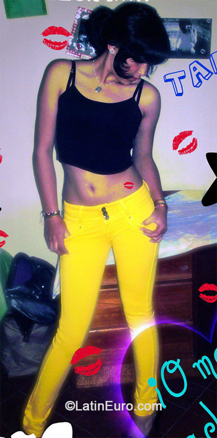 Date this exotic Peru girl Paola from Cusco PE955