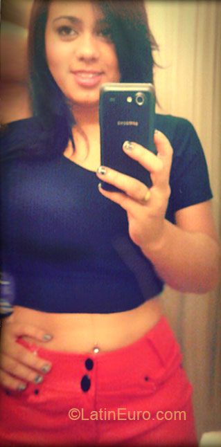 Date this cute Brazil girl Bruna from Montes Claros BR8733