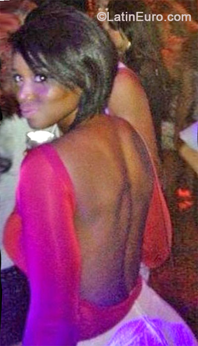 Date this delightful Brazil girl Jana from Rio De Janeiro BR8765