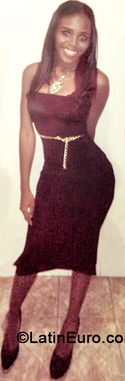 Date this tall Jamaica girl Kadijia from Kingston JM1672