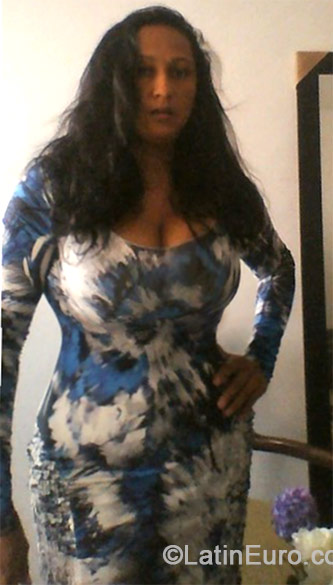 Date this tall Colombia girl Teresa from Cali CO15221