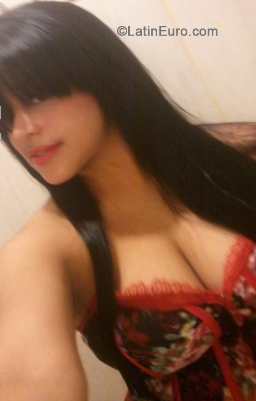 Date this delightful Dominican Republic girl Aneris from La Vega DO23052
