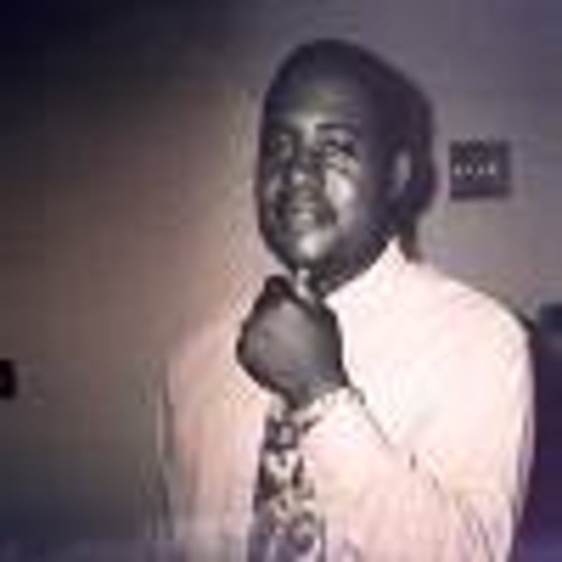 Date this voluptuous United States man Jordan from Hollywood US15032