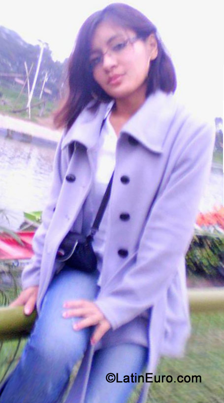 Date this athletic Peru girl Yoisi from Lima PE986