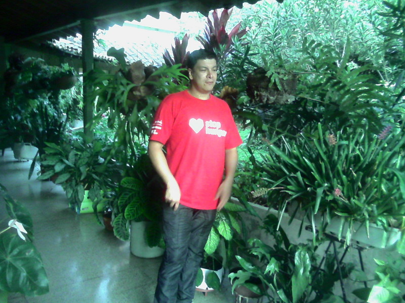 Date this cute Colombia man John from Medellin CO15390