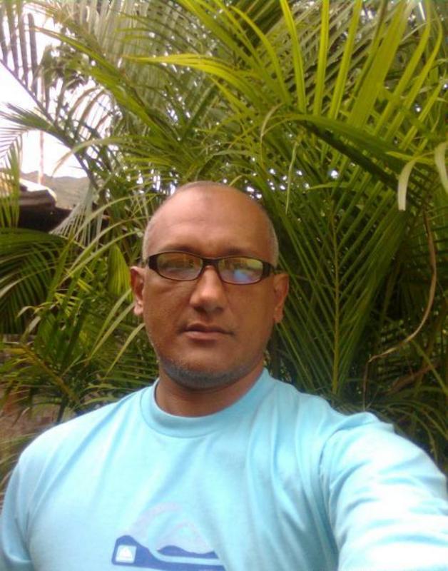 Date this happy Honduras man Pedro from Tegucigalpa HN1077