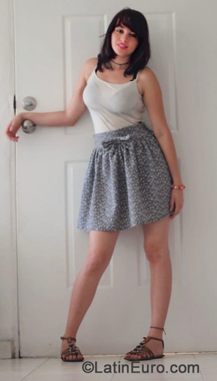 Date this fun Colombia girl Lorry from Cali CO16138