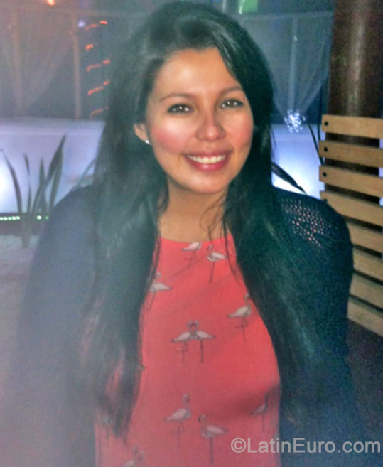 Date this sultry Colombia girl Jenniffer from Bogota CO15469