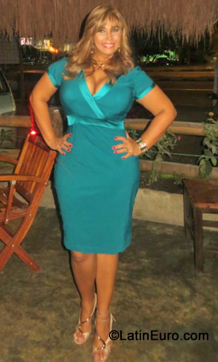 Date this athletic Colombia girl Olga from Cali CO15581