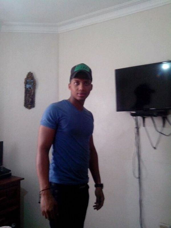 Date this cute Dominican Republic man Jean carlos from Santo Domingo DO19549