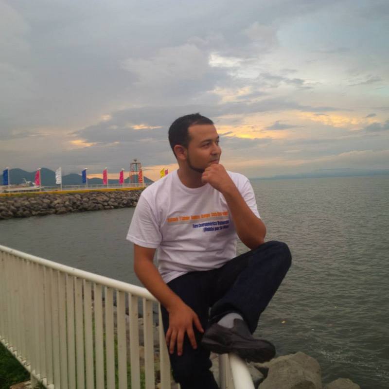 Date this gorgeous Honduras man Erlin Martinez from Ocotepeque HN1119