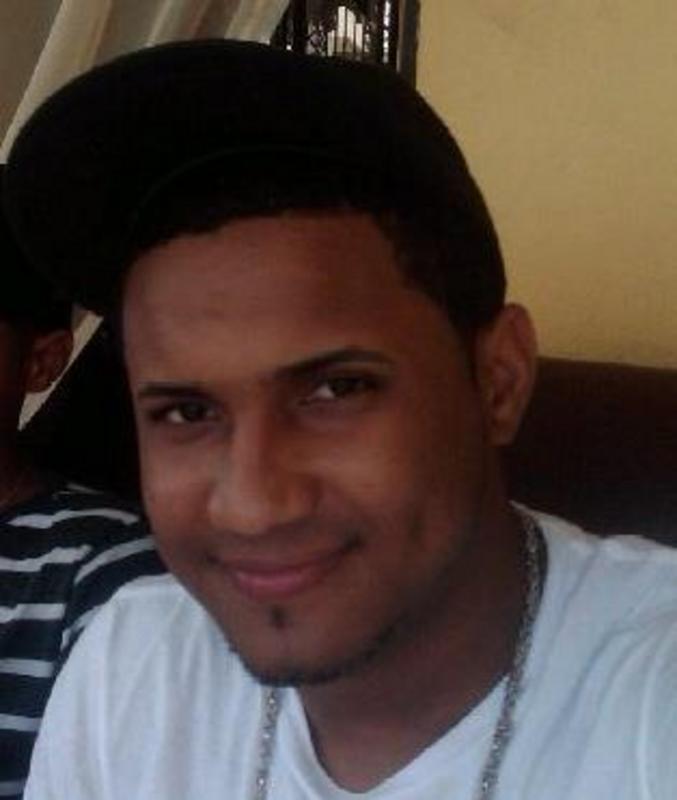 Date this sensual Dominican Republic man Luis mariano ca from Monte Cristy DO19577