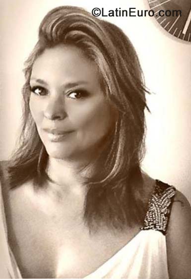 Date this beautiful Colombia girl Nancy stella ja from Bogota CO15627