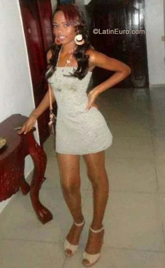 Date this fun Dominican Republic girl Maria elena from Higuey DO19635