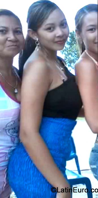 Date this georgeous Brazil girl Yikare from Belem BR8944