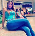 beautiful Colombia girl Andrea from Cali CO15839