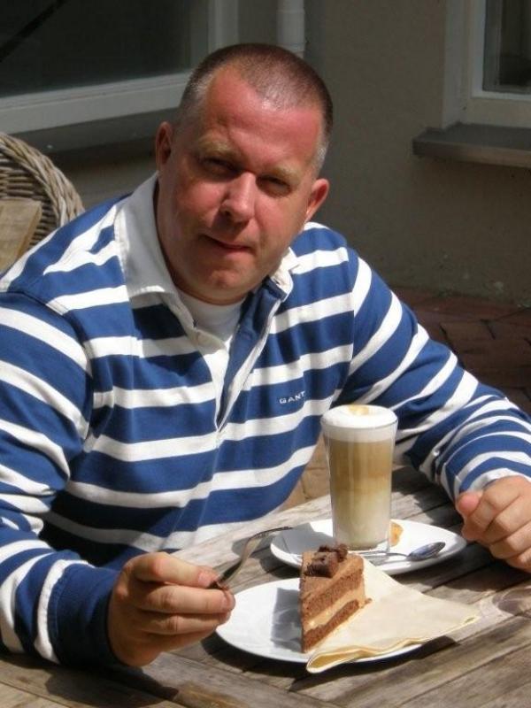 Date this funny Canada man Stelov40 from Montreal CA624
