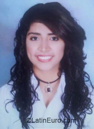 Date this nice looking Honduras girl Heather from Comayagua HN1194