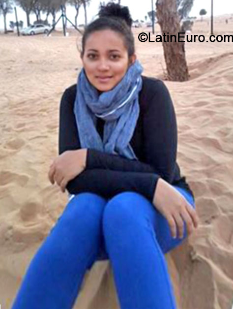 Date this passionate Philippines girl Ashley from Olongapo PH694