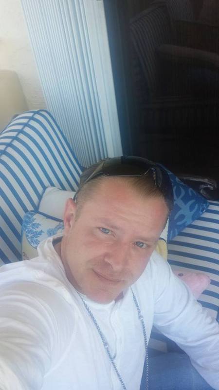 Date this lovely United States man Jesse from Bay Harbor Islands US15437