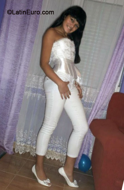 Date this foxy Brazil girl Hillary from Castanhal BR9022